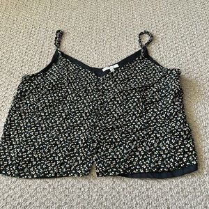 Madewell cropped floral top, size 14. Lined with buttons down the front.